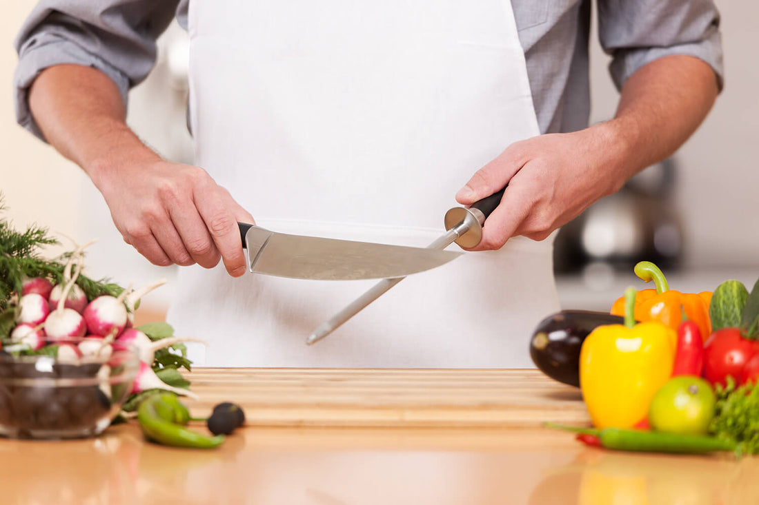 Kitchen Safety Rules - The Basics & Handling Knives